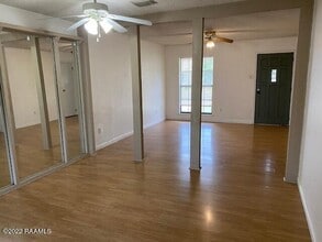 312 Toulouse Dr in Lafayette, LA - Building Photo - Building Photo