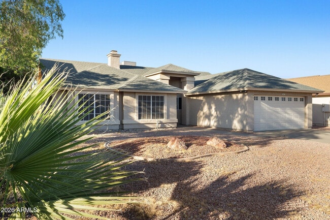 4230 E Saltsage Dr in Phoenix, AZ - Building Photo - Building Photo