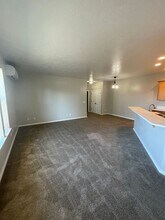 470-472 Ecols St S in Monmouth, OR - Building Photo - Building Photo