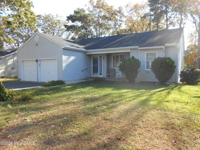 1113 Windlass Dr in Stafford Township, NJ - Building Photo - Building Photo