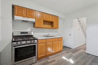 2350 N Opal St in Philadelphia, PA - Building Photo - Building Photo