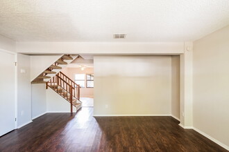 9359 Genna Trace Trail in Jacksonville, FL - Building Photo - Building Photo