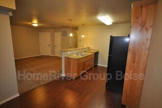 3034 W Acarrera Ln in Meridian, ID - Building Photo - Building Photo