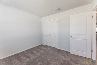 1226 LEXINGTON Dr in Copperas Cove, TX - Foto de edificio - Building Photo