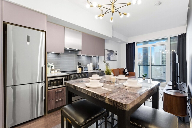 186 Jarvis St, Unit SI ID1500036P in Toronto, ON - Building Photo - Building Photo