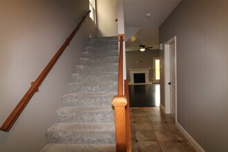415 Parkgate Dr in O'Fallon, MO - Building Photo - Building Photo