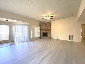 9515 Hendon Ln in Houston, TX - Building Photo - Building Photo