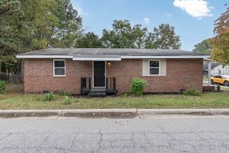 1001 N King Ave in Dunn, NC - Building Photo - Building Photo
