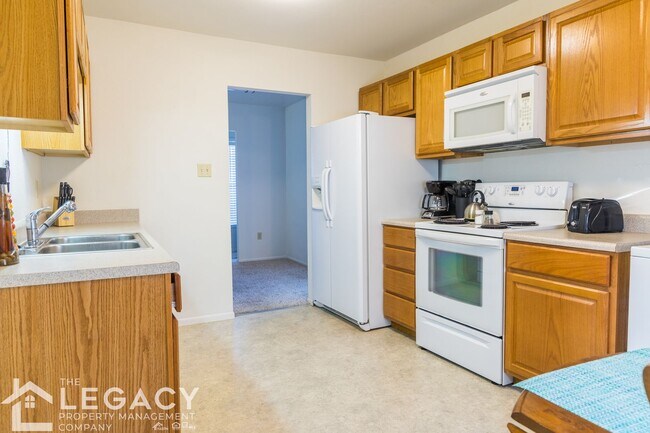 1203 E 5th St, Unit A in Casper, WY - Building Photo - Building Photo