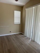3181 Laurel Ridge Cir in Riviera Beach, FL - Building Photo - Building Photo