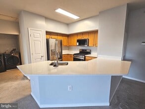 13377 Connor Dr in Centreville, VA - Building Photo - Building Photo