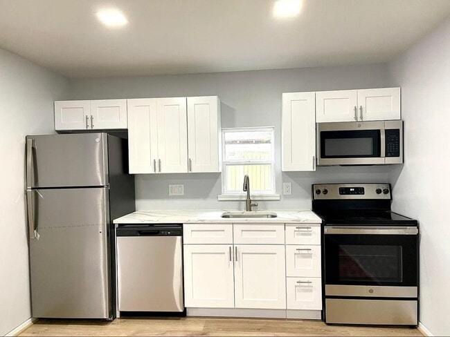 property at 1107 Winston St