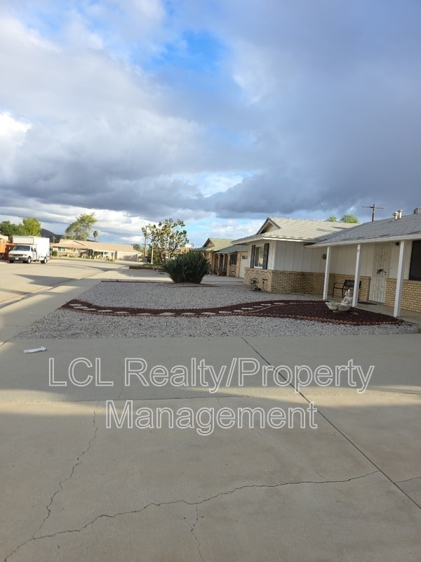 26201 Fountain Bleu Dr in Menifee, CA - Building Photo - Building Photo