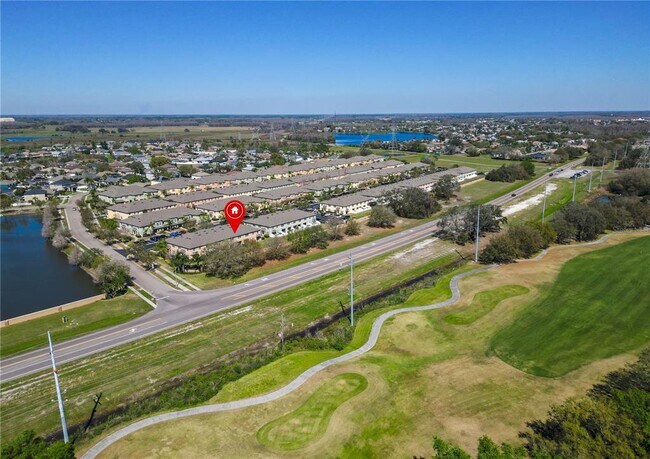 9873 Trumpet Vine Loop in Trinity, FL - Foto de edificio - Building Photo