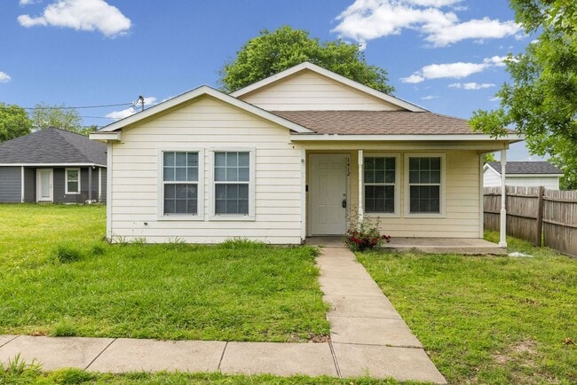 property at 1412 Hemphill St