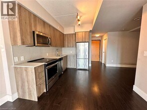 15 Prince Albert Blvd in Kitchener, ON - Building Photo - Building Photo