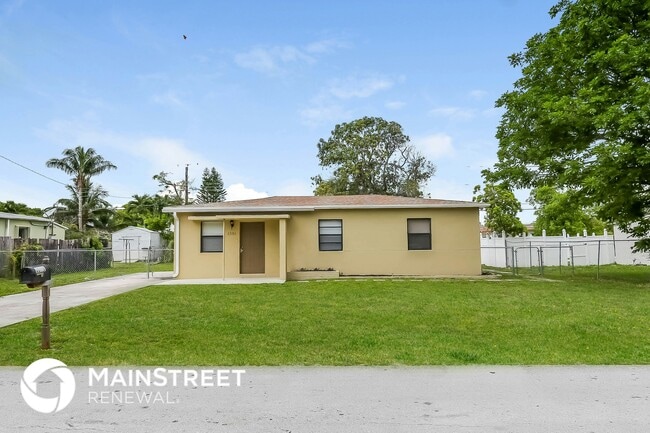 1531 NW 12th Ct in Fort Lauderdale, FL - Building Photo - Building Photo