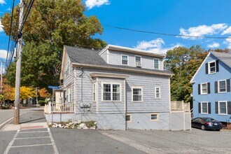 20 Railroad Ave in Rockport, MA - Building Photo - Building Photo