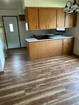 5859 N 117th St in Milwaukee, WI - Building Photo