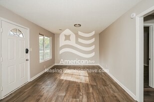 205 Wendan Way, Unit 3 in Warner Robins, GA - Building Photo