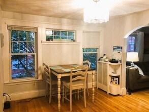 25 Emerald St in Medford, MA - Building Photo - Building Photo