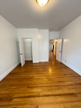 157 M St, Unit 1 in Boston, MA - Building Photo - Building Photo