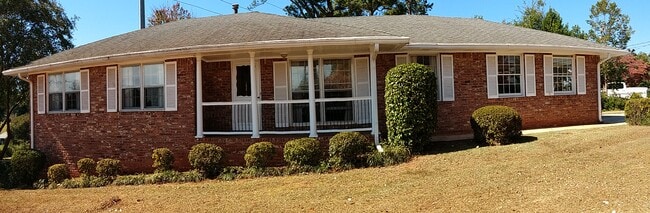 6457 Peacock Blvd