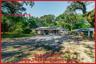 3866 Hilton Dr in Mobile, AL - Building Photo - Building Photo