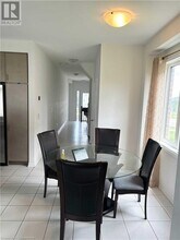 9 Steadman St in Cambridge, ON - Building Photo - Building Photo