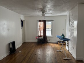 28 Compton St in New Haven, CT - Building Photo - Building Photo