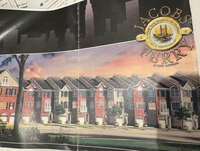 490 Fulton Ct in West New York, NJ - Building Photo - Building Photo