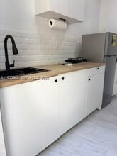 1385 NE 133rd St in North Miami, FL - Building Photo - Building Photo