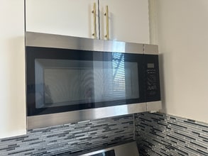 328-61s 61st St in West New York, NJ - Foto de edificio - Building Photo