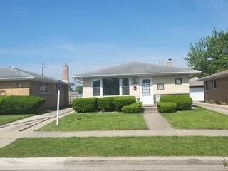property at 2448 Lincoln St