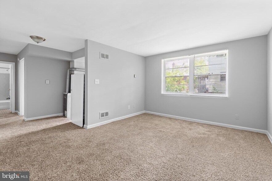 206 Trenton Pl SE, Unit 04303 in Washington, DC - Building Photo
