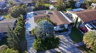 9495 Dominican Dr in Cutler Bay, FL - Building Photo