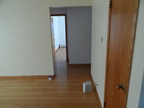 5426 N Monitor Ave, Unit 2 in Chicago, IL - Building Photo - Building Photo
