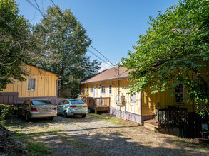 44 & 54 Legacy Ln in Cullowhee, NC - Building Photo - Building Photo