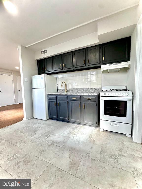 4411 Sheffield Ave in Philadelphia, PA - Building Photo - Building Photo