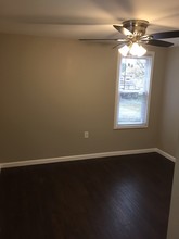 306 Lindsay Ave in Crystal City, MO - Foto de edificio - Building Photo