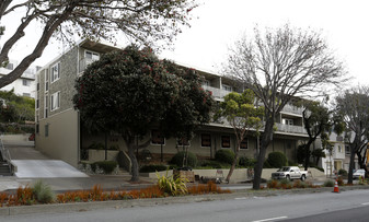 Vista Monterey Apartments