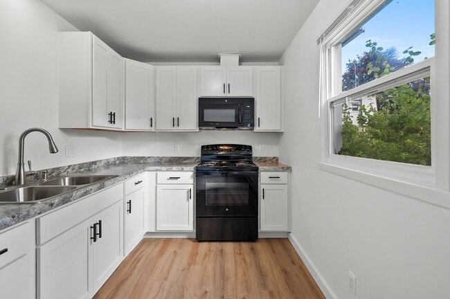 Cherry Hill Apartments