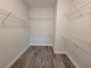 250 Nickel Rd in Kelowna, BC - Building Photo - Building Photo