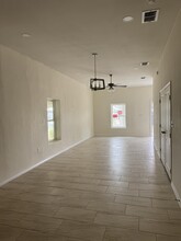 1707 Laredo St in Laredo, TX - Building Photo - Building Photo