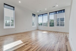 4718 Bryan St, Unit 503 in Dallas, TX - Building Photo - Building Photo