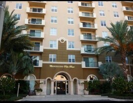 616 Clearwater Park Rd in West Palm Beach, FL - Building Photo