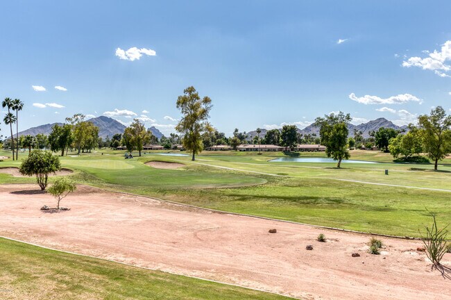 7424 N Vía Camello Del Norte-Unit -190 in Scottsdale, AZ - Building Photo - Building Photo
