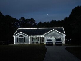 486 Hammond Rd in Statham, GA - Building Photo