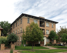 Doris Apartments