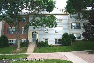 20229 Shipley Terrace in Germantown, MD - Building Photo